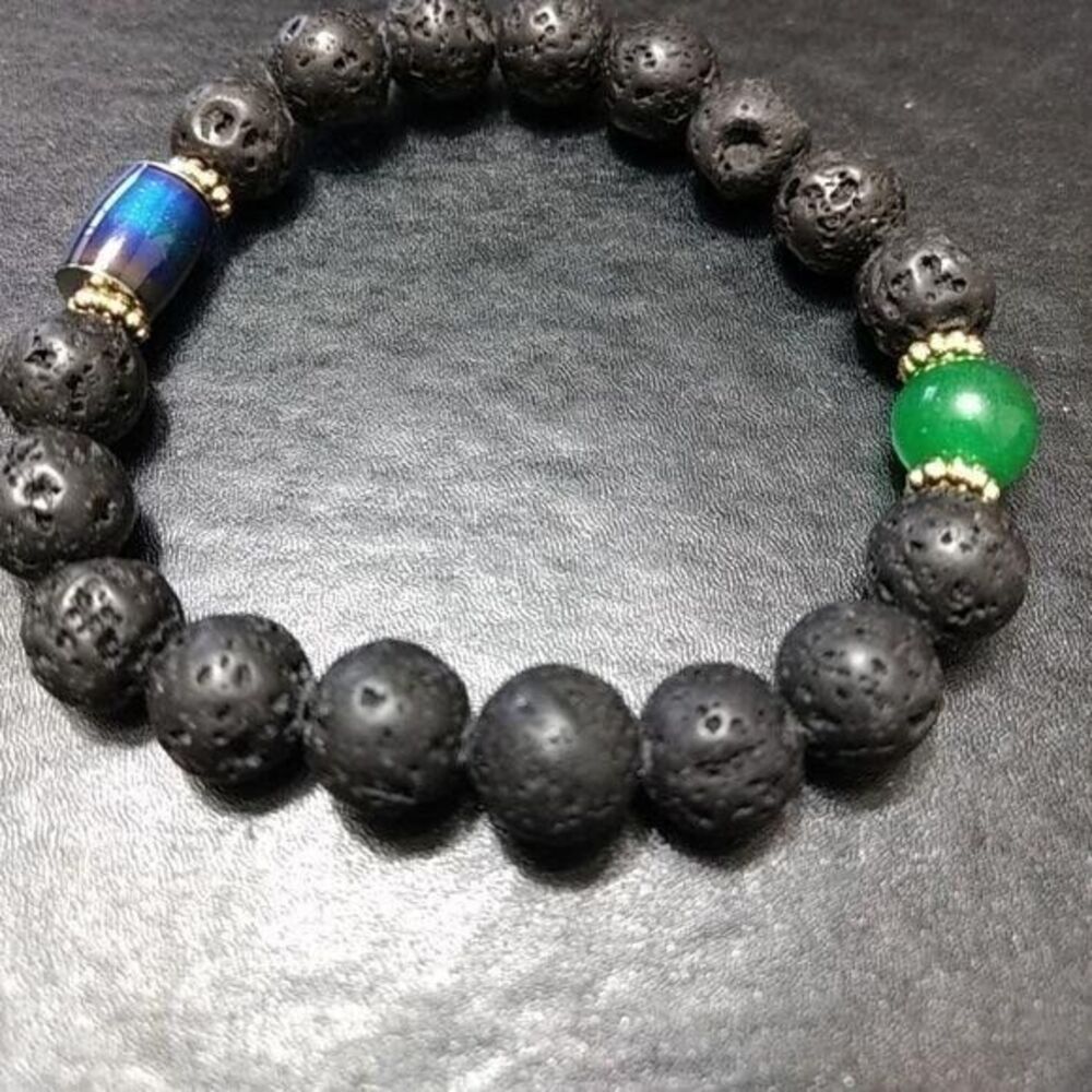 Cat Eye Jewels mood bracelet